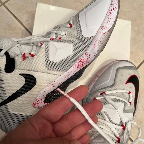 Nike Lebron 13 Friday The 13th Mens Sneakers - Picture 9 of 9